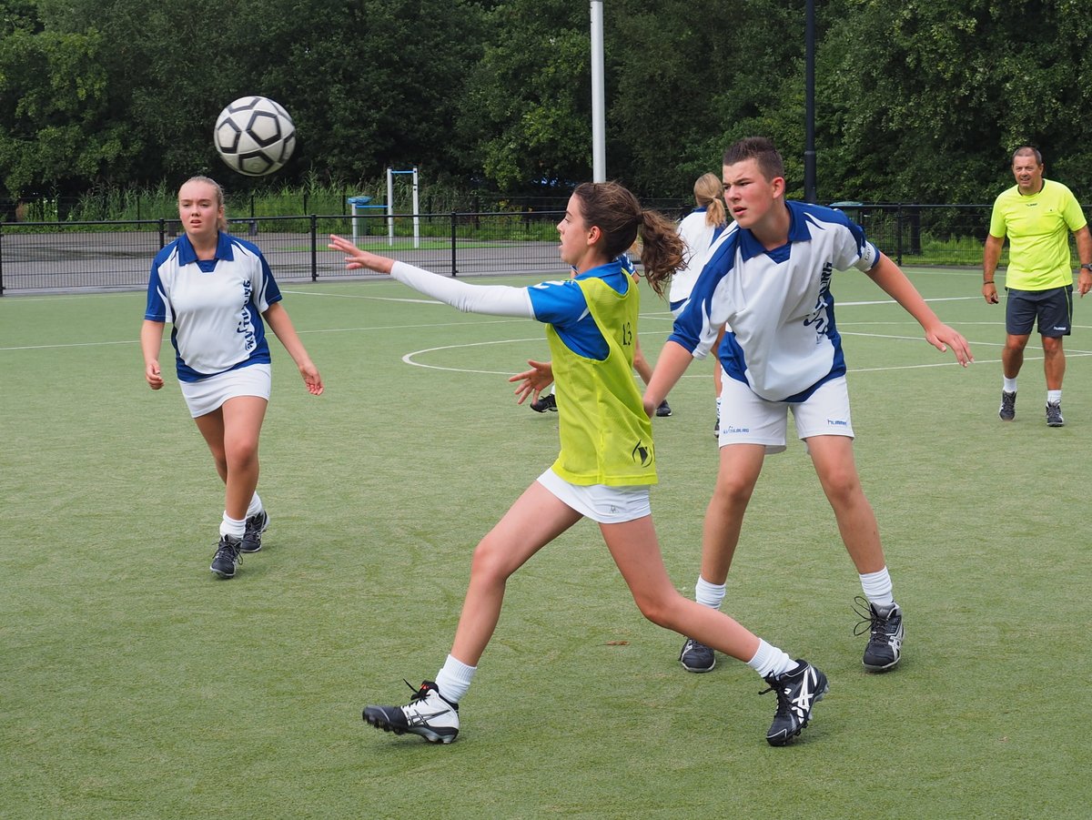 Korfbal B2 5 september-018.JPG
